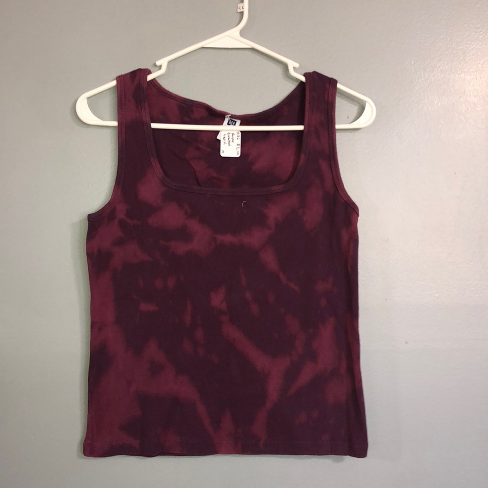 Purple tie-dye tank top